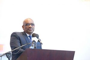 Minnis pledges to take politics out of public service